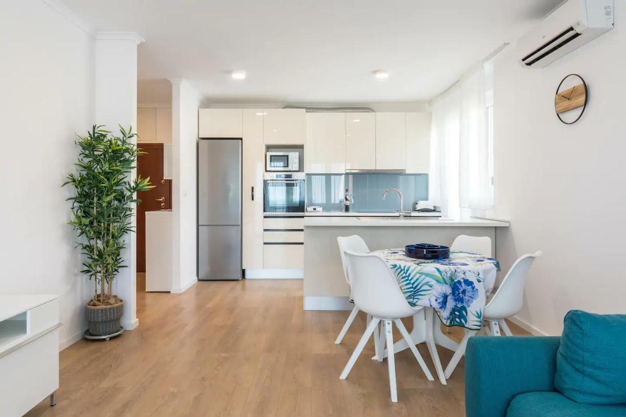 Relax & Recharge Sea View Apartment Split Bagian luar foto
